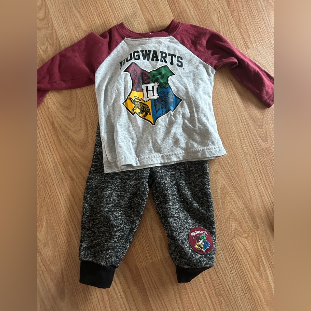 Harry Potter Hogwarts Long Sleeve Shirt and Pants Set
